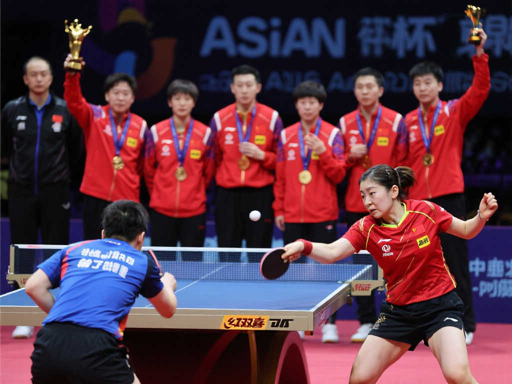 王楚钦、王曼昱亚洲杯首冠加冕 国乒强势囊括金银铜 王楚钦、王曼昱亚洲杯首冠加冕 国乒强势囊括金银铜